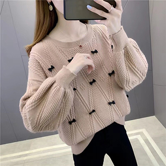 Women Round Neck  Puff Sleeves Loose Knitted Sweater