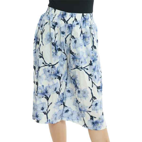 Floral Cotton Designed Quarter Shorts For Women (Print May Vary)